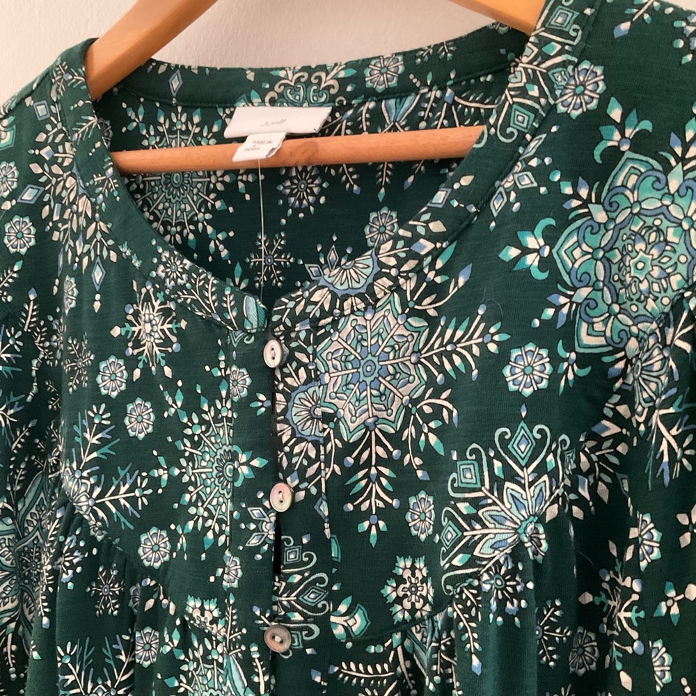 NEW J. Jill Large Petite Green Snowflake Print Henley Long Sleeve Blouse - Picture 5 of 11